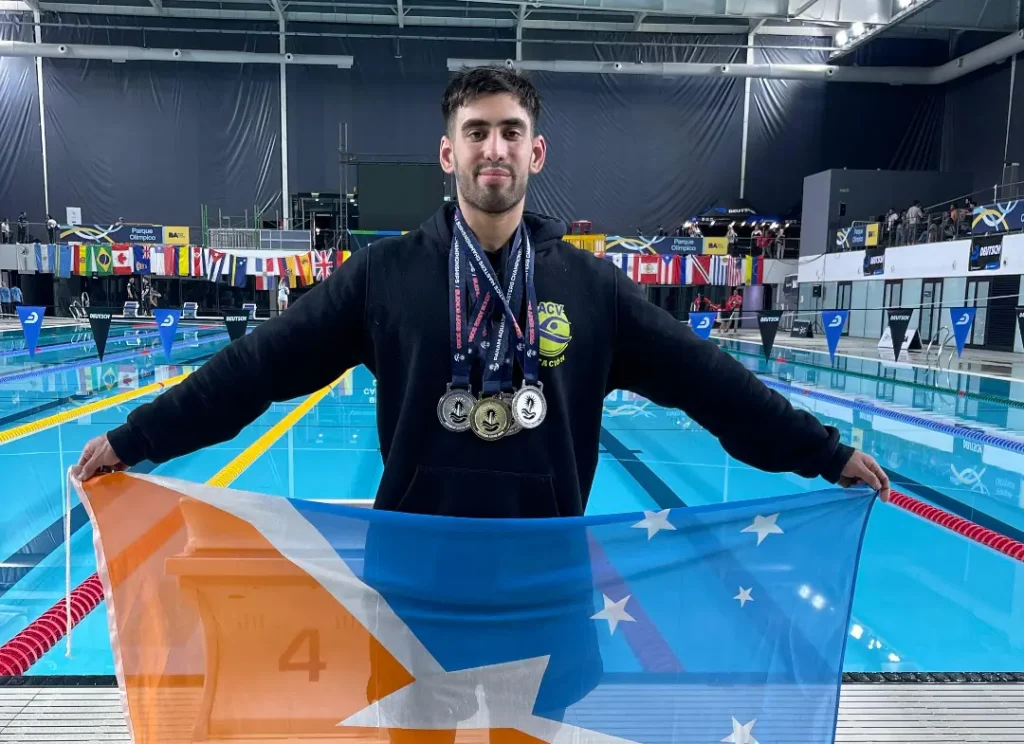 Francisco Picatto volvió a competir, ganó cinco medallas y batió un récord panamericano